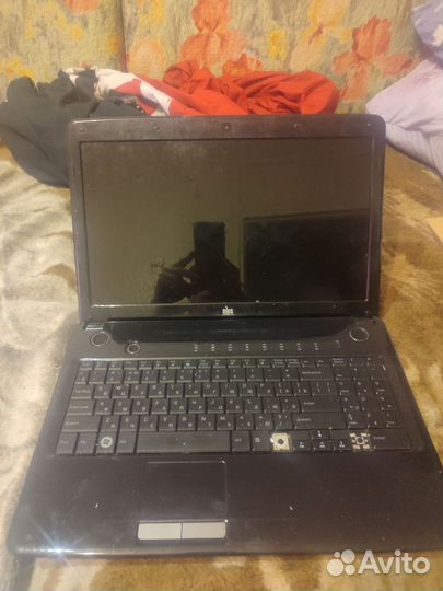 3 ноутбука на запчасти