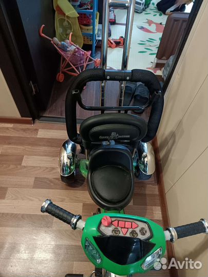 Велосипед с родительской ручкой