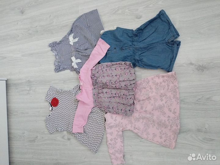 Отдам платья