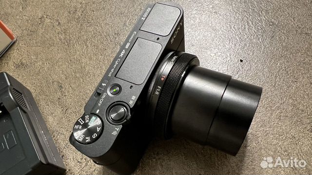 Фотоаппарат 4k sony DSC-RX100M5A объявление продам
