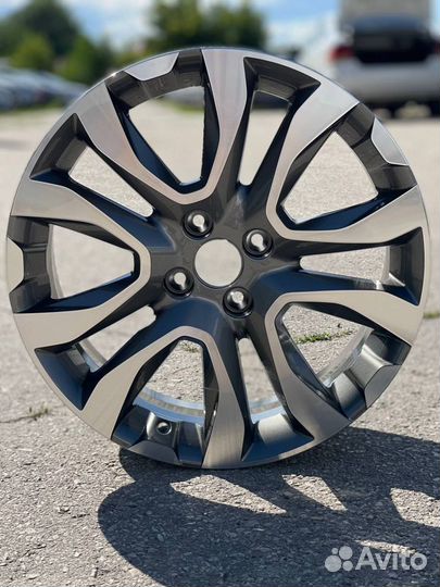 Диск литой Xray Cross R17