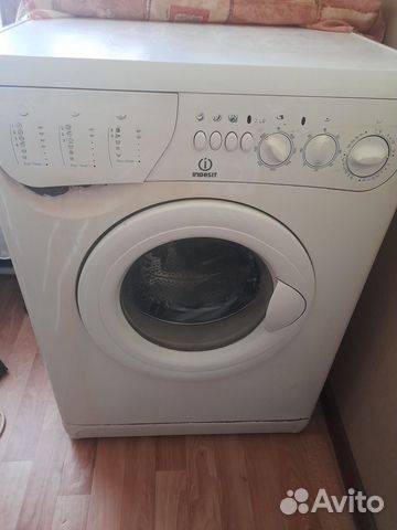 Стиральная машина Indezit б/у