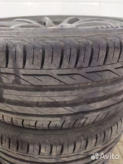 Bridgestone Turanza T001 195/50 R15 82V