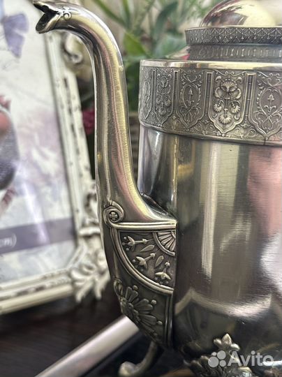 Чайник. Серебрение. Англия
