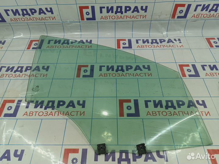 Стекло двери передней правой Citroen C4 II II98015