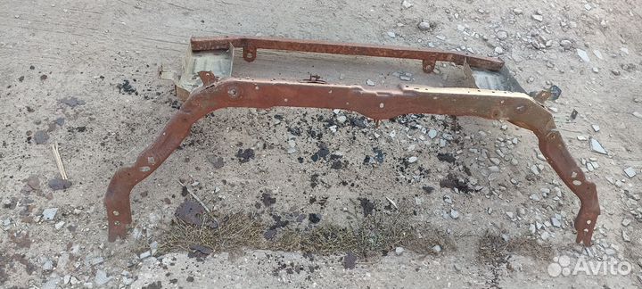 Передняя панель и телевизор nissan qashqai j10 рес