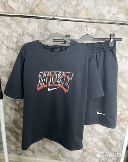 Костюм Nike футболка+шорты оверсайз