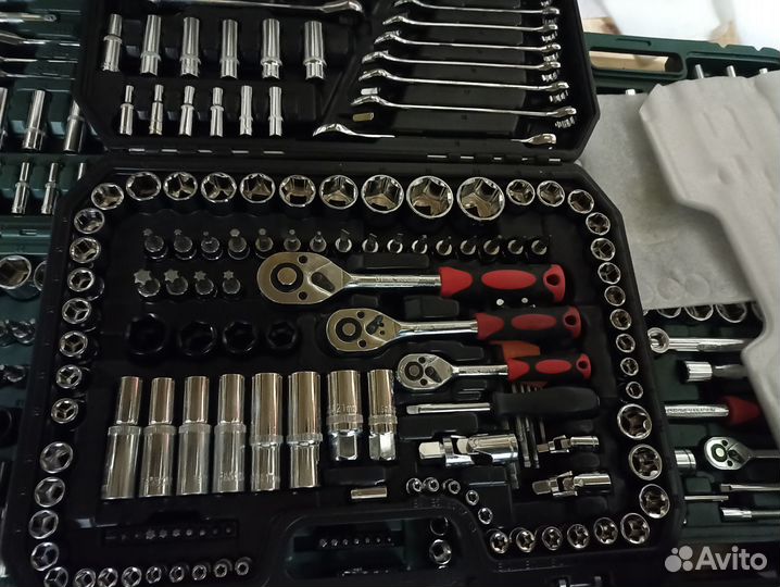 Набор инструментов 151 предмет