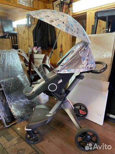 Коляска stokke