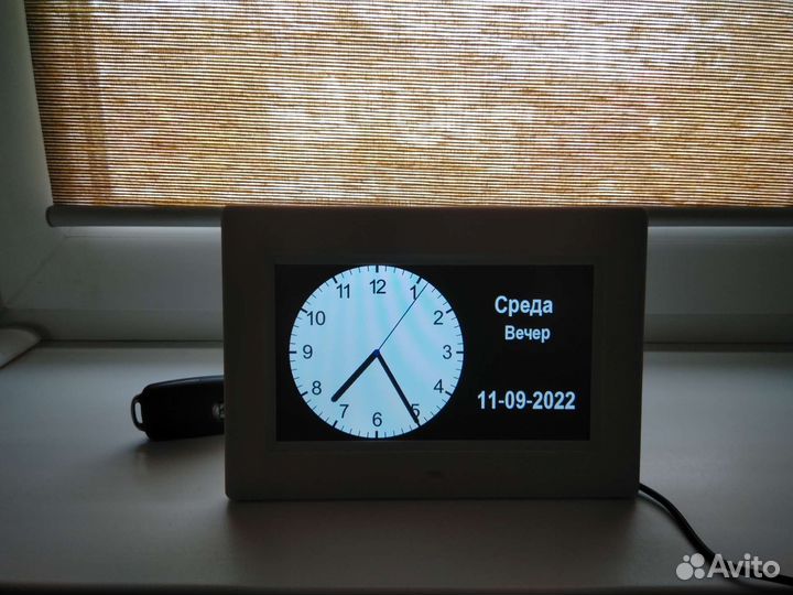 Часы для пожилых людей с болезней Альцгеймера