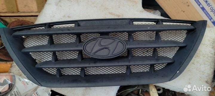Решётка радиатора на Hyundai Elantra 3