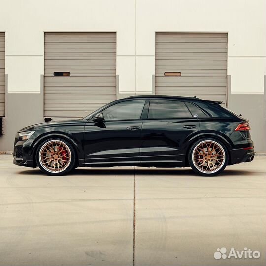 Кованые диски GT Forged R22 5x112 для Audi RSQ8