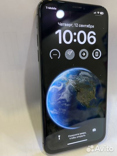 iPhone Xs, 64 ГБ