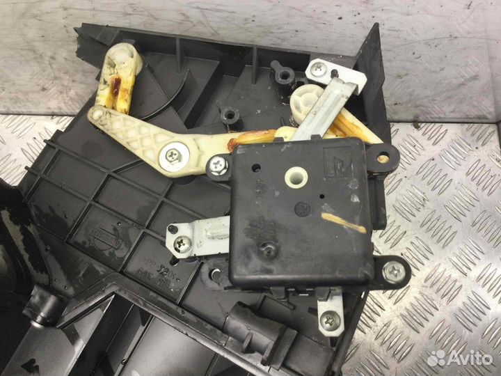 Отопитель в сборе (печка) Nissan Almera Tino Qg18d