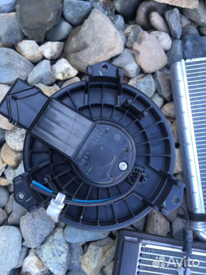 Вентилятор печки vitz 90 2006