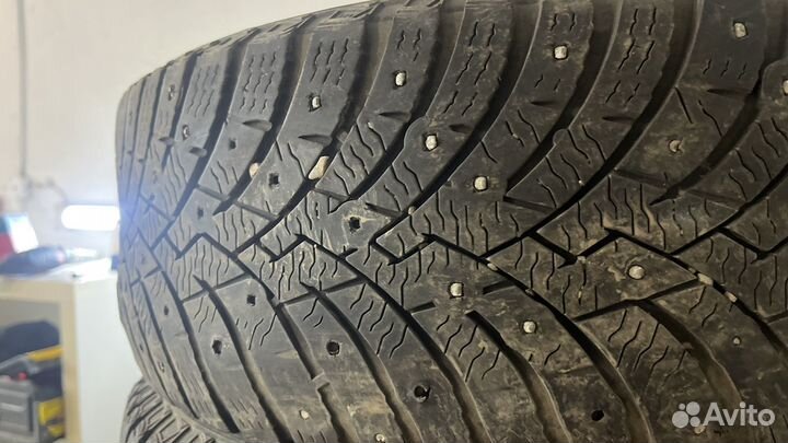 Pirelli Ice Zero 2 205/55 R16