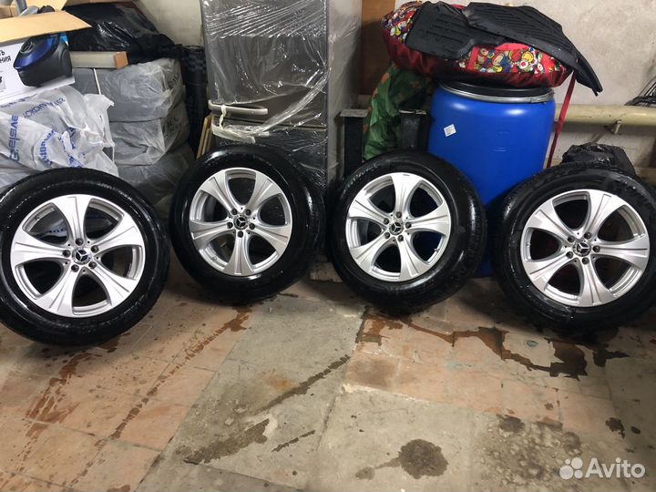 Комплект колес Mercedes 5/112 r18 оригинал