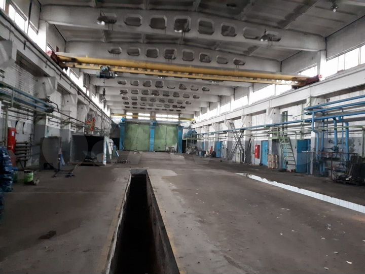 Теплое производство/автосервис с кран балками и ям