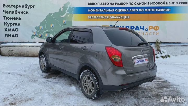 Трос стояночного тормоза центральный SsangYong Act