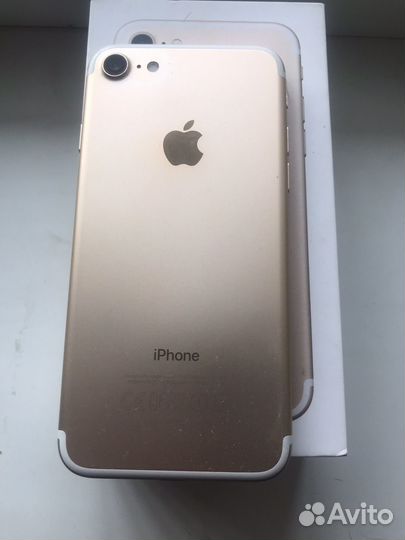 iPhone 7, 32 ГБ