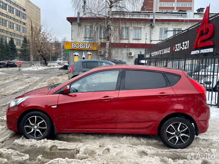 Hyundai Solaris 1.4 AT, 2014, 141 800 км