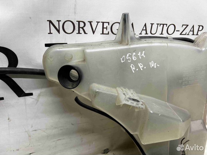 Бачок омывателя Porsche Panamera