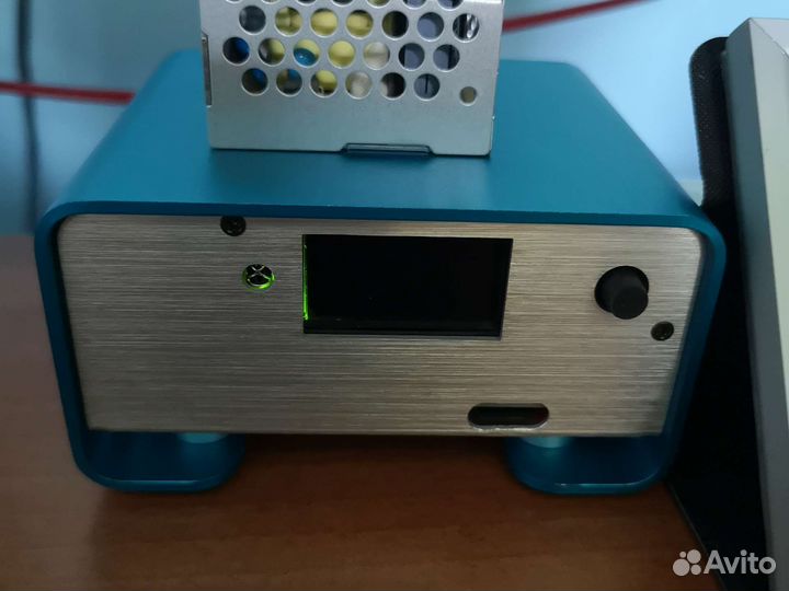 Стример с цапом allo boss2 с внешним дисплеем