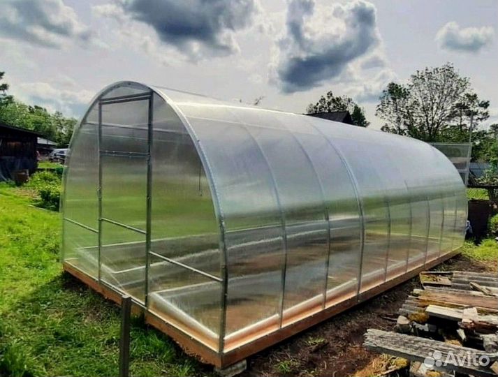 Теплица из поликарбоната