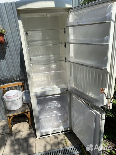 Холодильник