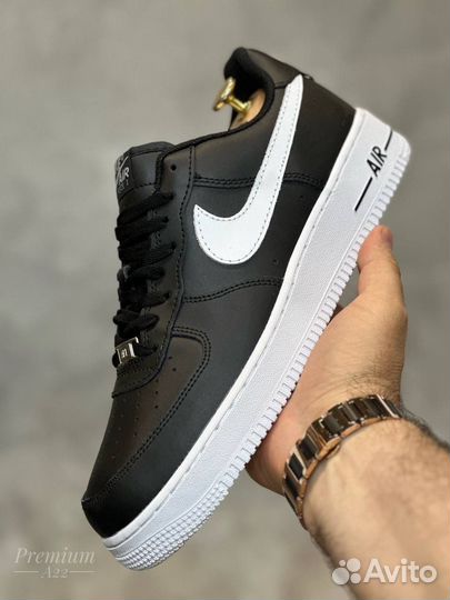 Nike Air Force 1 white black