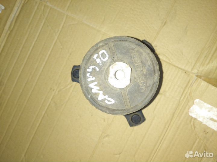 Подушка двигателя передняя Toyota Camry 50