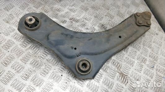 Рычаг передний нижний правый renault scenic 3 (PEA