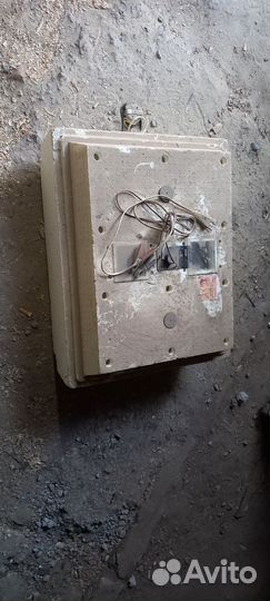 Инкубатор Золушка на 70 яиц