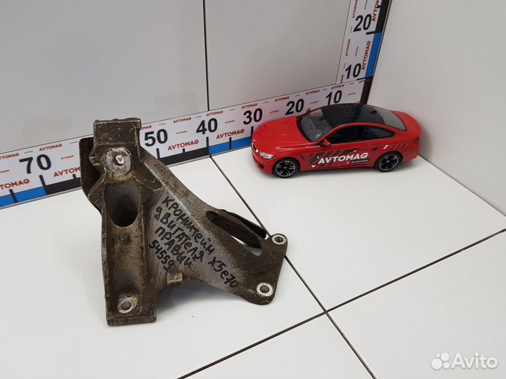 Кронштейн двигателя правый (BMW X5, BMW X6)