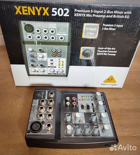 Микшерный пульт Behringer Xenyx 502