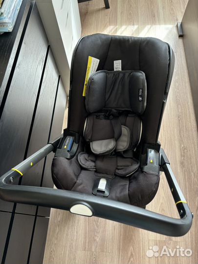 Коляска автокресло doona