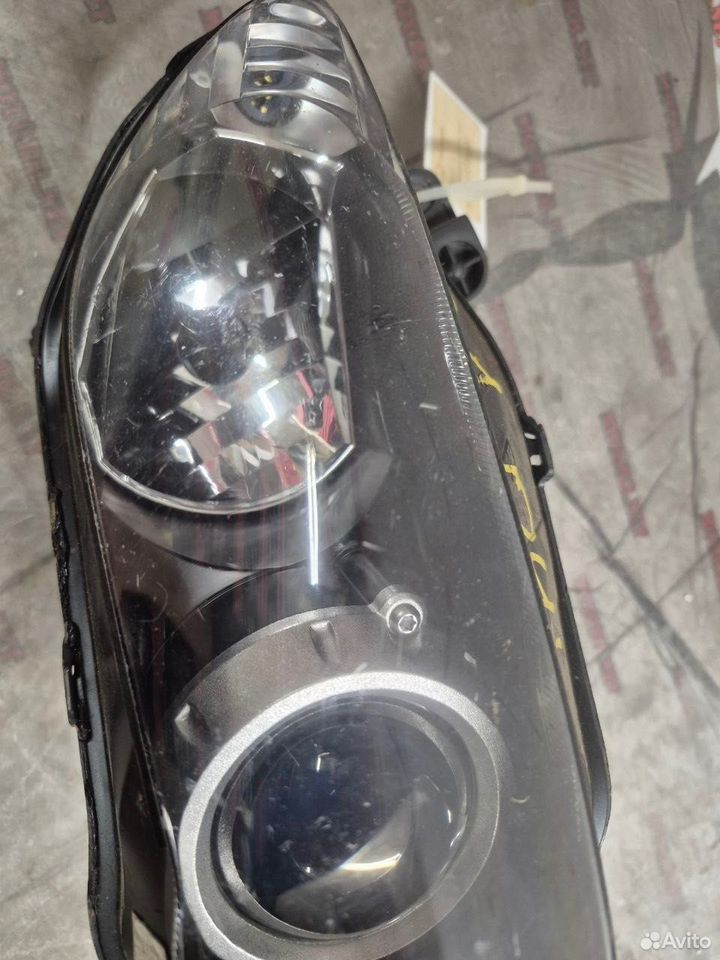 Yamaha YZF-R1 04-06 фара правая