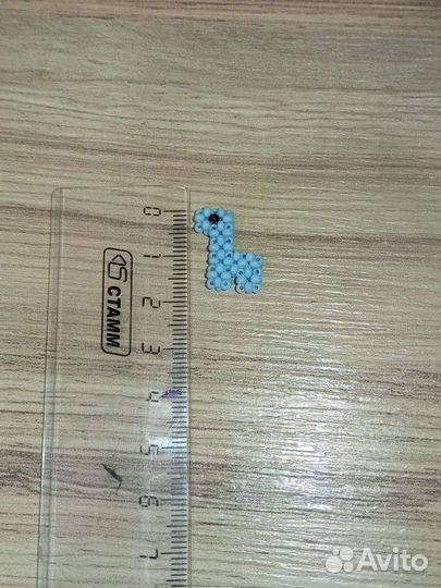 Фигурка из бисера