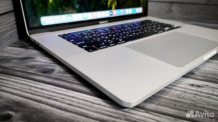 Apple MacBook Pro 16 2019 i7 2.6/16/512gb