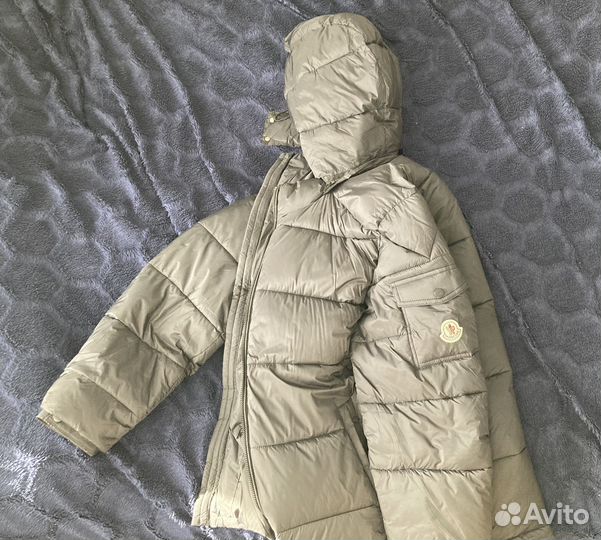 Пуховик moncler