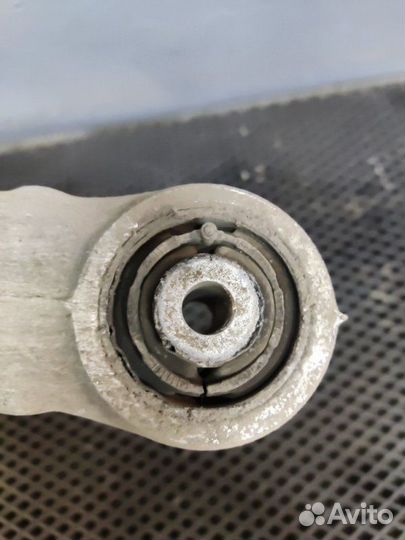 Рычаг подвески нижний задний правый Audi A6 C7