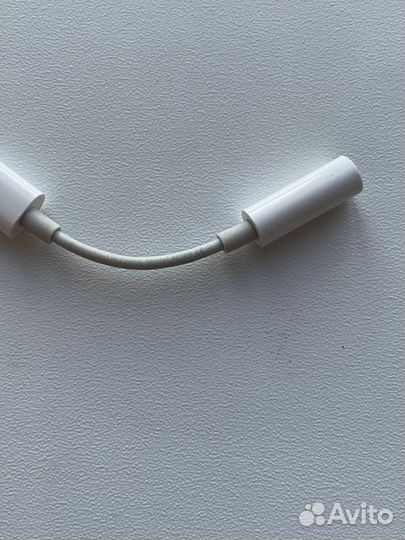 Переходник для наушников iPhone оригинал