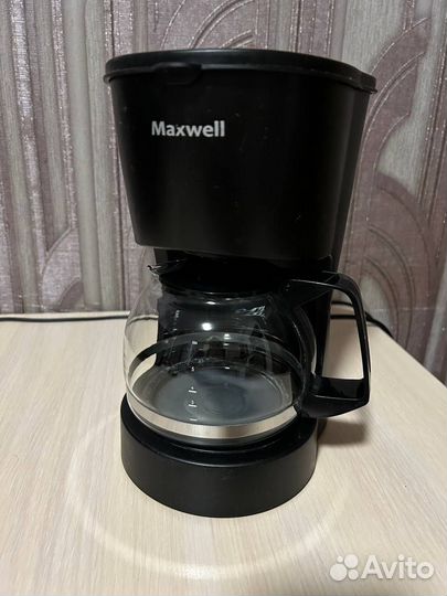 Кофеварка капельная электрическая Maxwell MW-1657