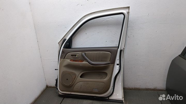 Дверь боковая правая передняя Toyota Tundra