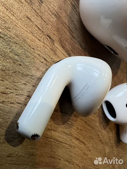 Airpods 4 оригинал