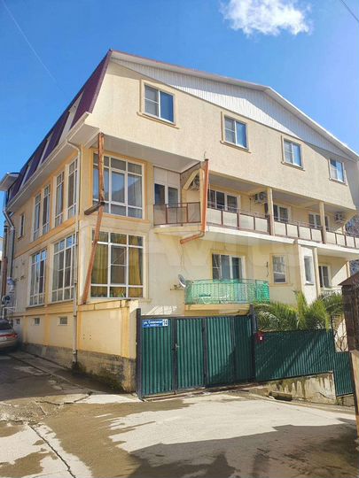 Комната 28 м², 3/3 эт.