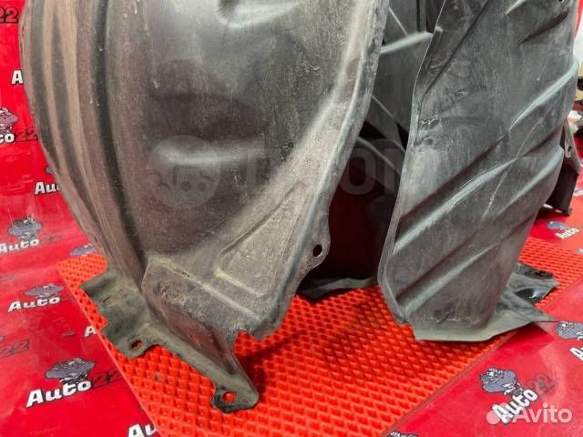 Подкрылок/локер передний левый Nissan Juke