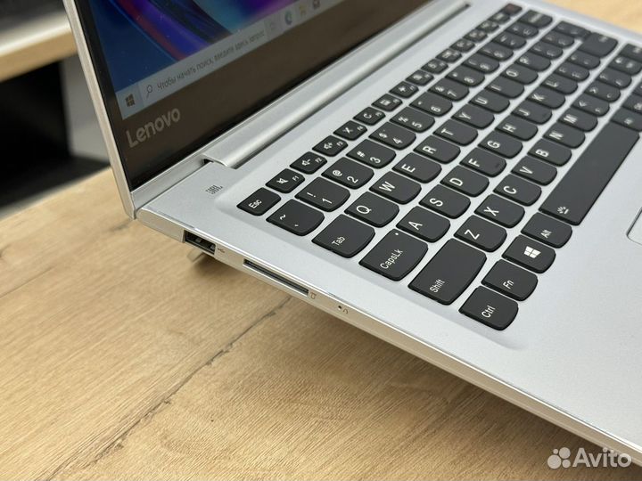 Ультрабук Lenovo Core i5-7200U/ GeForce 940Mx/l