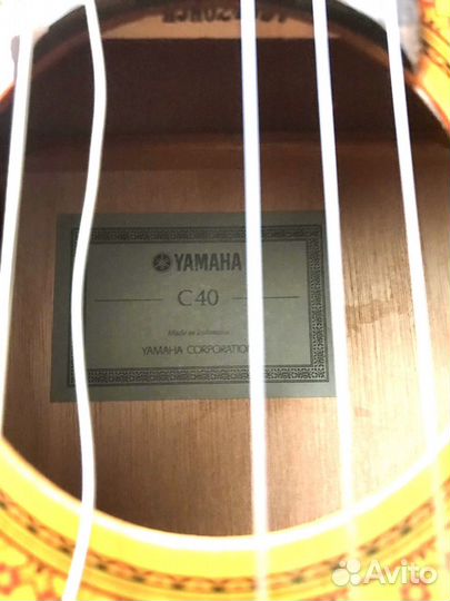 Гитара yamaha c40 классическая