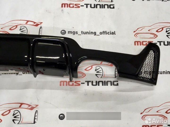 Диффузор BMW 4 F32 M-Performance 2x2 черный глянец